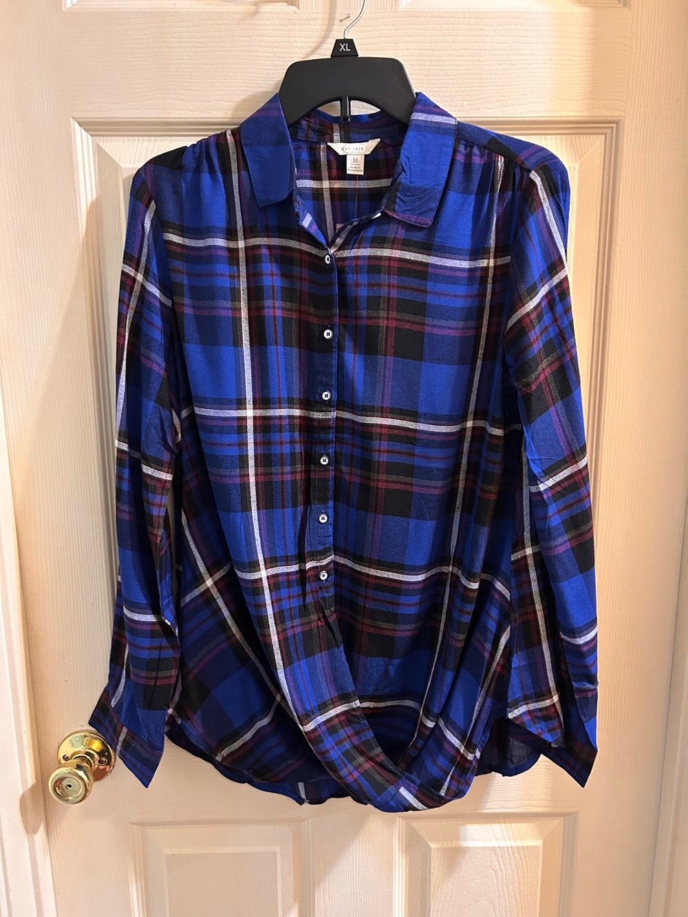 Women’s Blue Plaid Twist Front Button-Up Blouse Medium Rayon